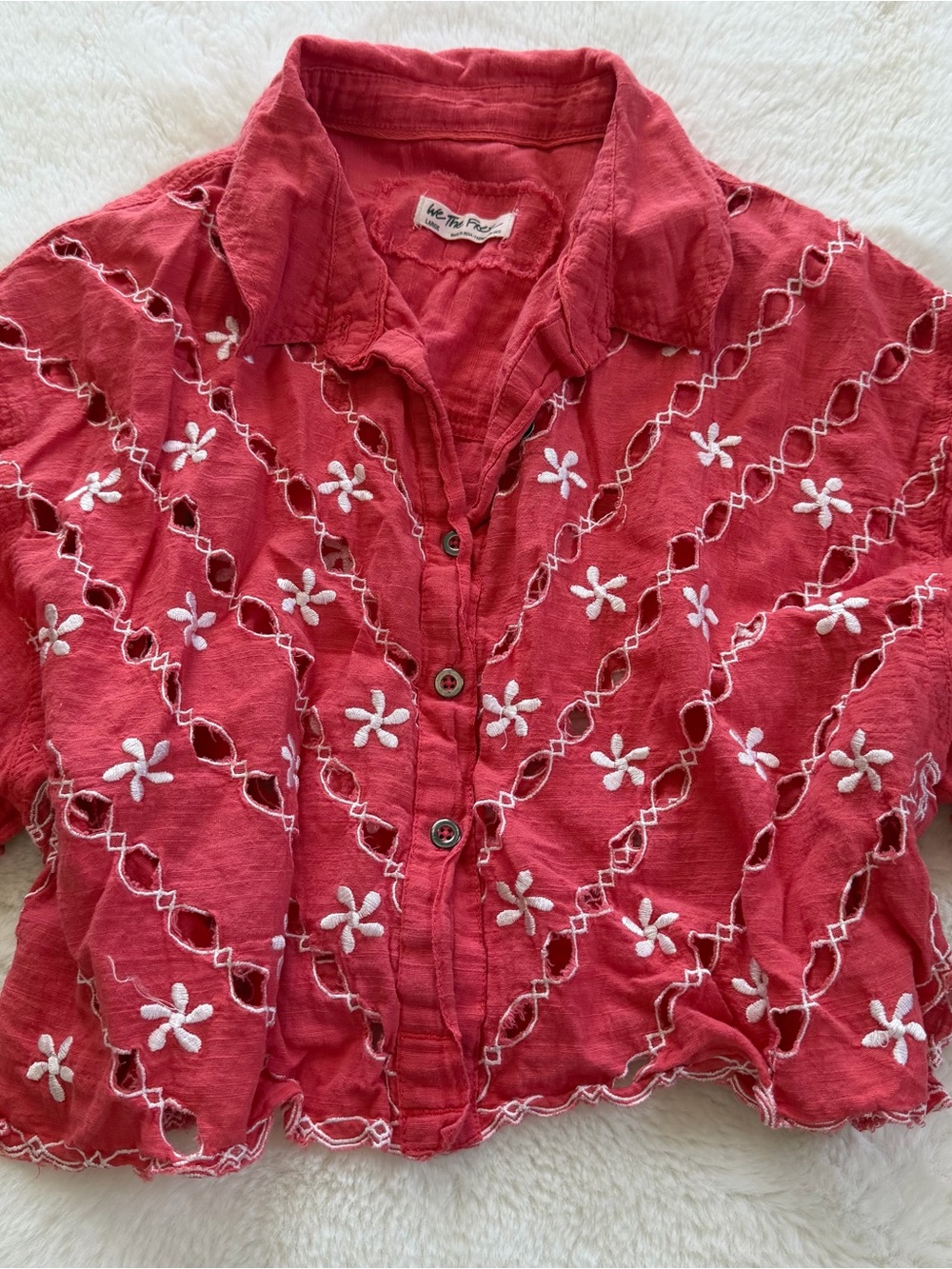 Free People We The Free Coral Embroidered Cutwork Cropped Button Shirt L - Picture 2 of 8